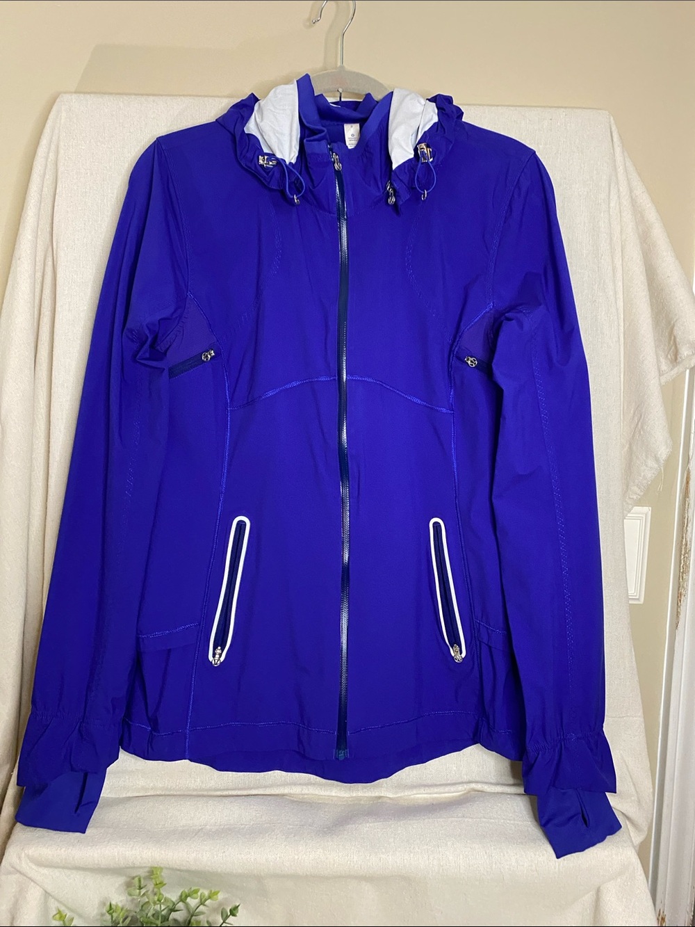 Lululemon Run: Puddle Jumper Jacket